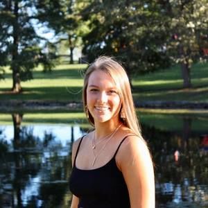 Meet your Posher, Emma